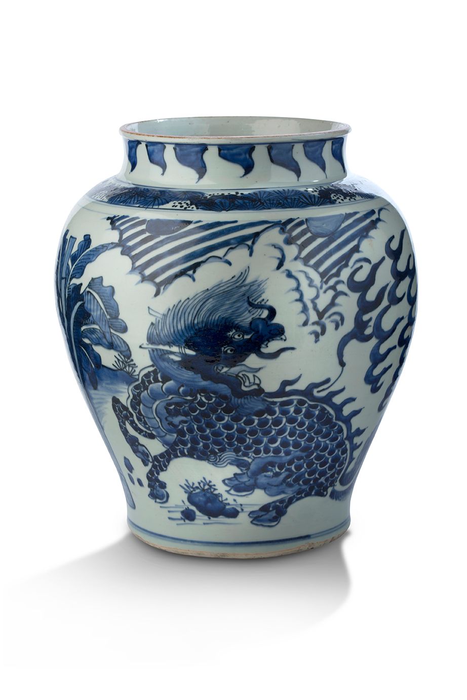 CHINE ÉPOQUE SHUNZHI (1643-1661) Large shouldered jar
In blue-white porcelain de&hellip;