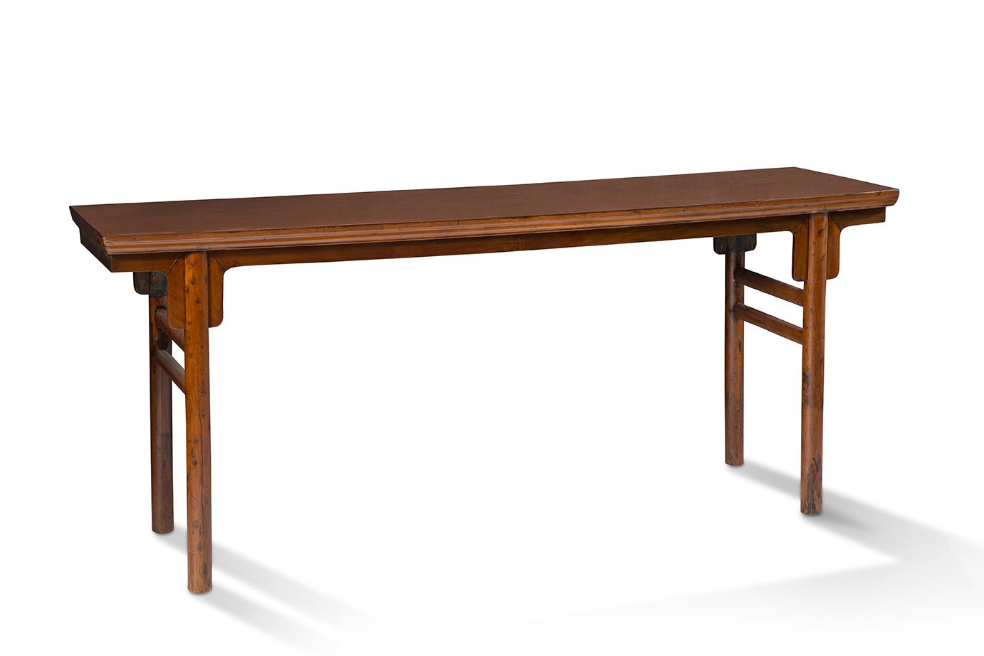 CHINE XVIIe-XVIIIe SIÈCLE Table pingtou'an
En bois naturel, possiblement en huan&hellip;