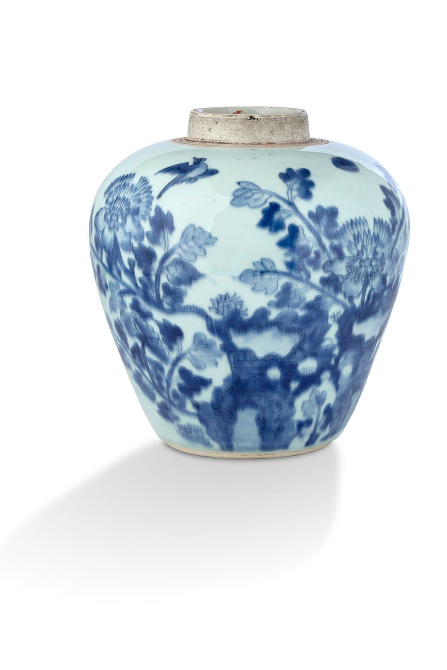 CHINE PÉRIODE TRANSITION, MILIEU DU XVIIe SIÈCLE Ginger pot
In blue-white porcel&hellip;