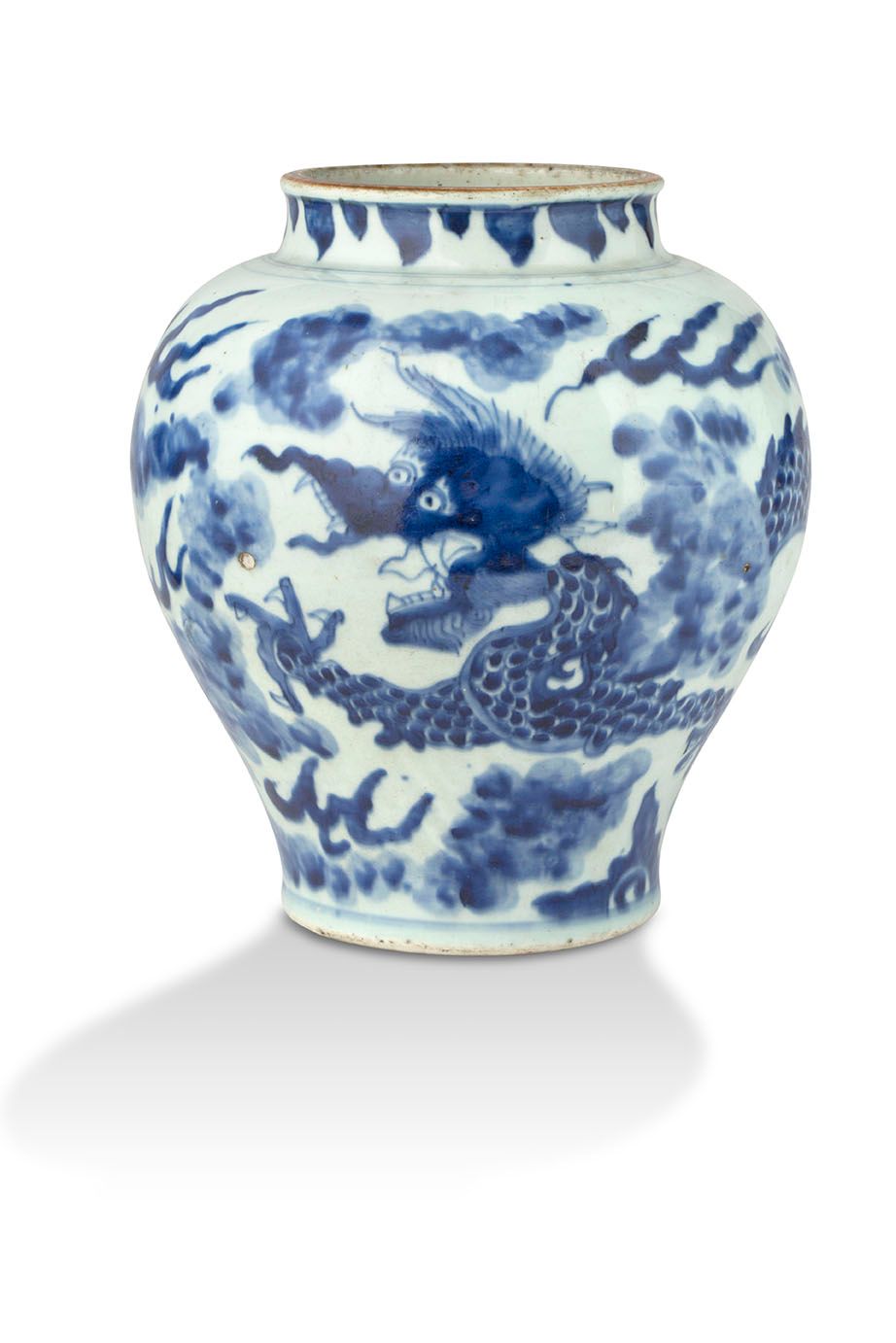 CHINE PÉRIODE TRANSITION, MILIEU DU XVIIe SIÈCLE Vase
In blue-white porcelain, d&hellip;