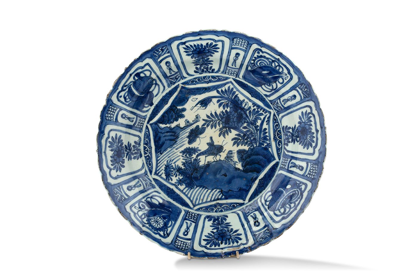 CHINE DYNASTIE MING, ÉPOQUE WANLI (1575-1620) 中国 明朝，万历时期（1575-1620年） 青花克拉克瓷盘