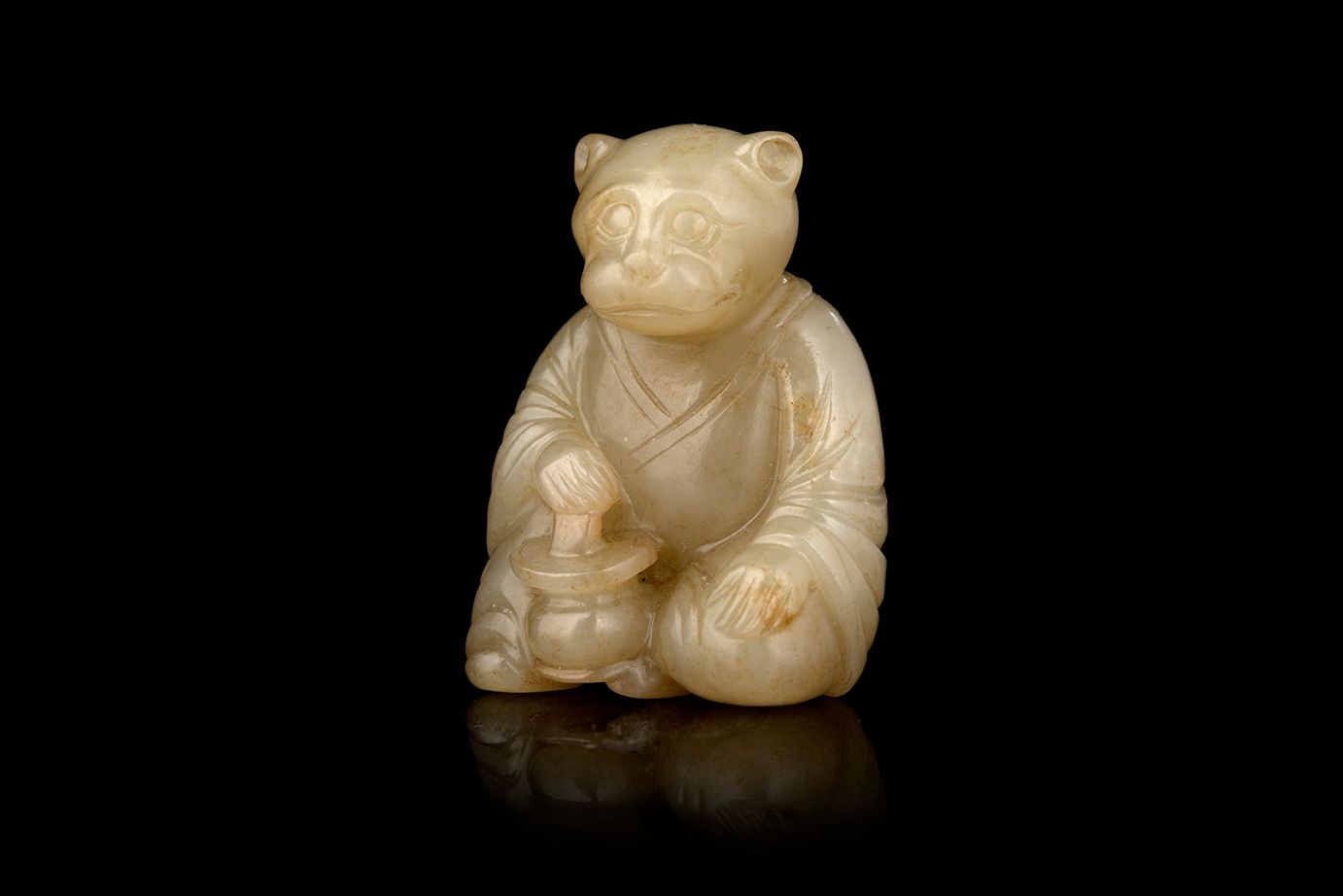 CHINE DYNASTIE QING (1644-1912) Small sculpture
Celadon jade depicting an anthro&hellip;