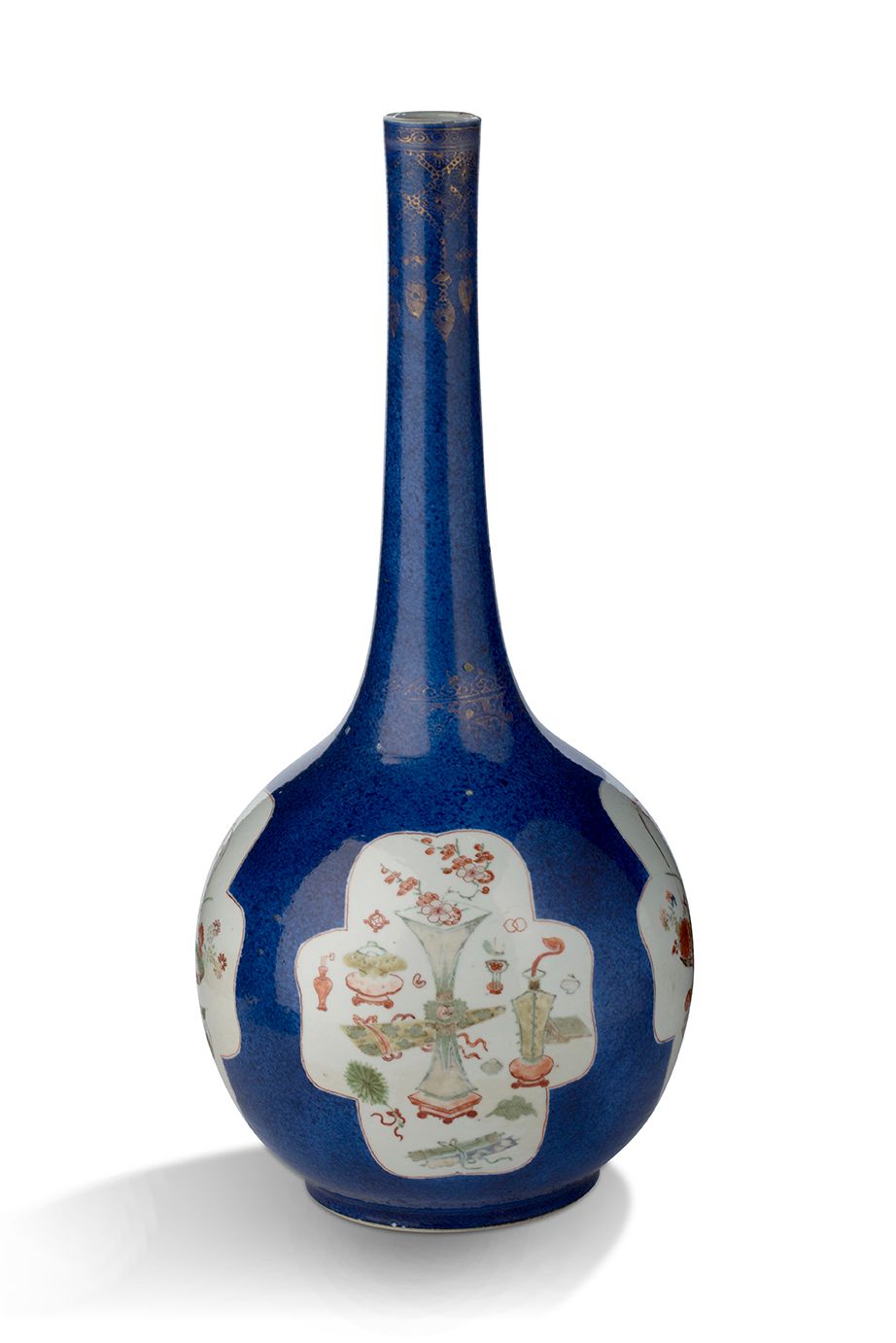 CHINE DYNASTIE QING, PÉRIODE KANGXI (1661-1722) Large bottle vase
In porcelain w&hellip;