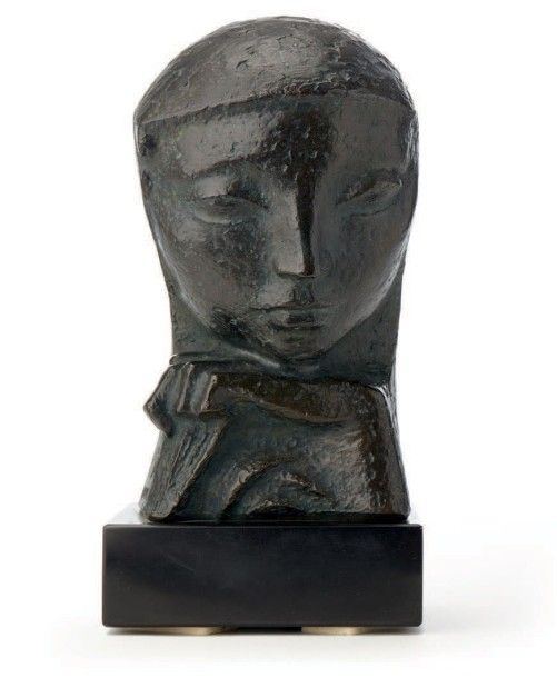Georges OUDOT (1928-2004) Portrait de femme Bronze, signé sur le côté, numéroté &hellip;