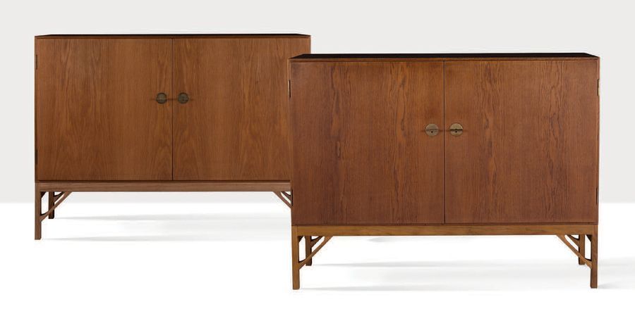BØRGE MOGENSEN (1914-1972) Paire de cabinets dits A232
Chêne, laiton
94 x 122 x &hellip;