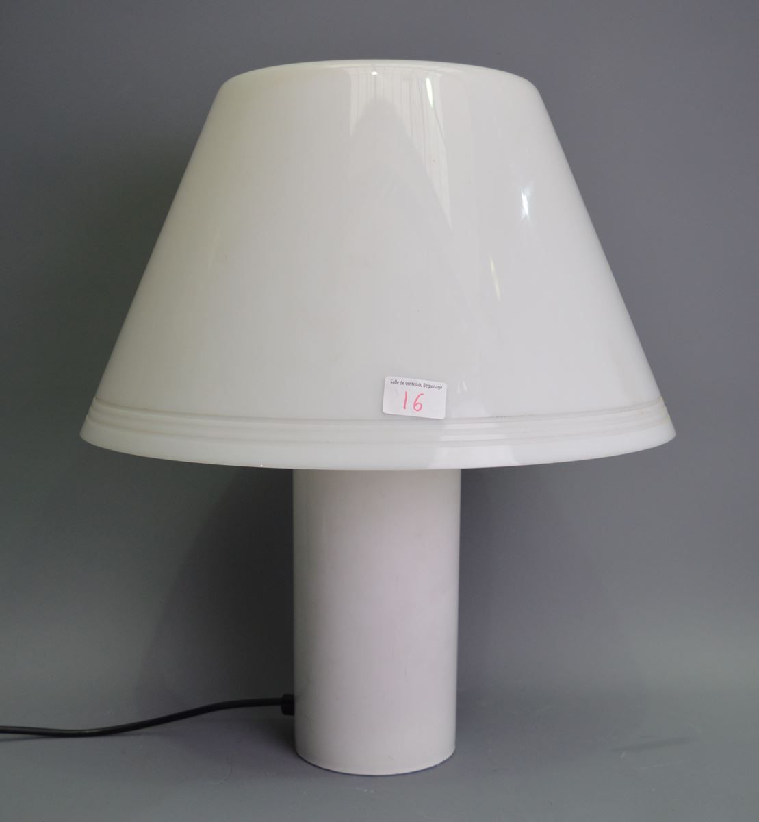 Null Design Lampe, Iguzzini, weißes Pastik, H: 49cm