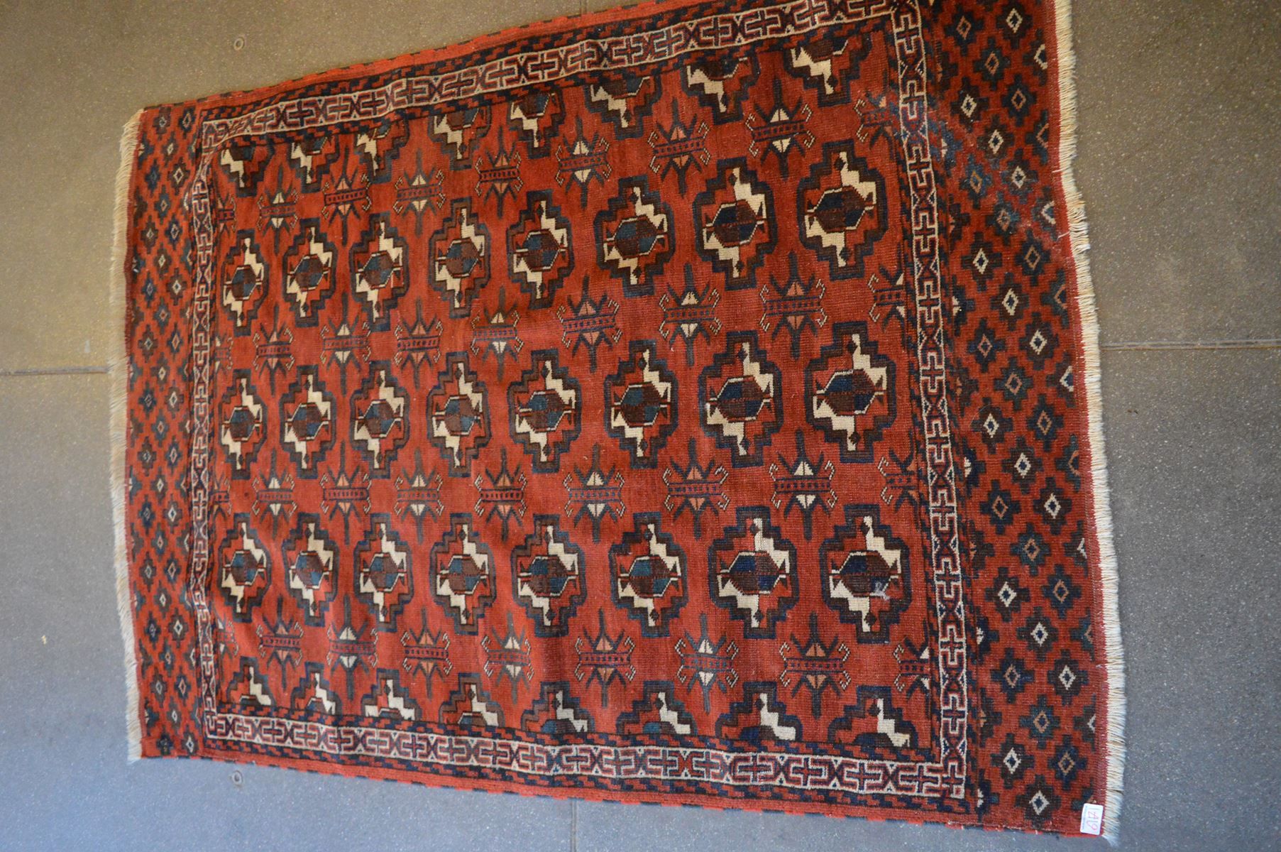 Null Tapis d'Orient, 145x105cm