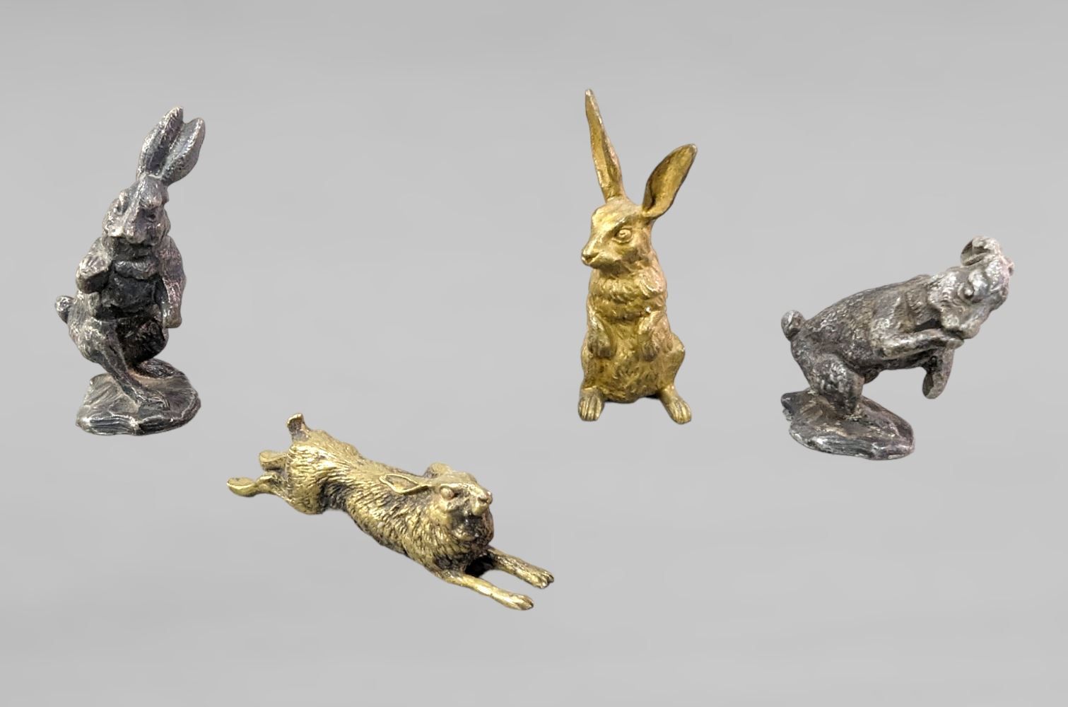 Null Lot von 4 Bronzen aus Wien polychrom um 1900 - Kaninchen und Hase - von 6 b&hellip;