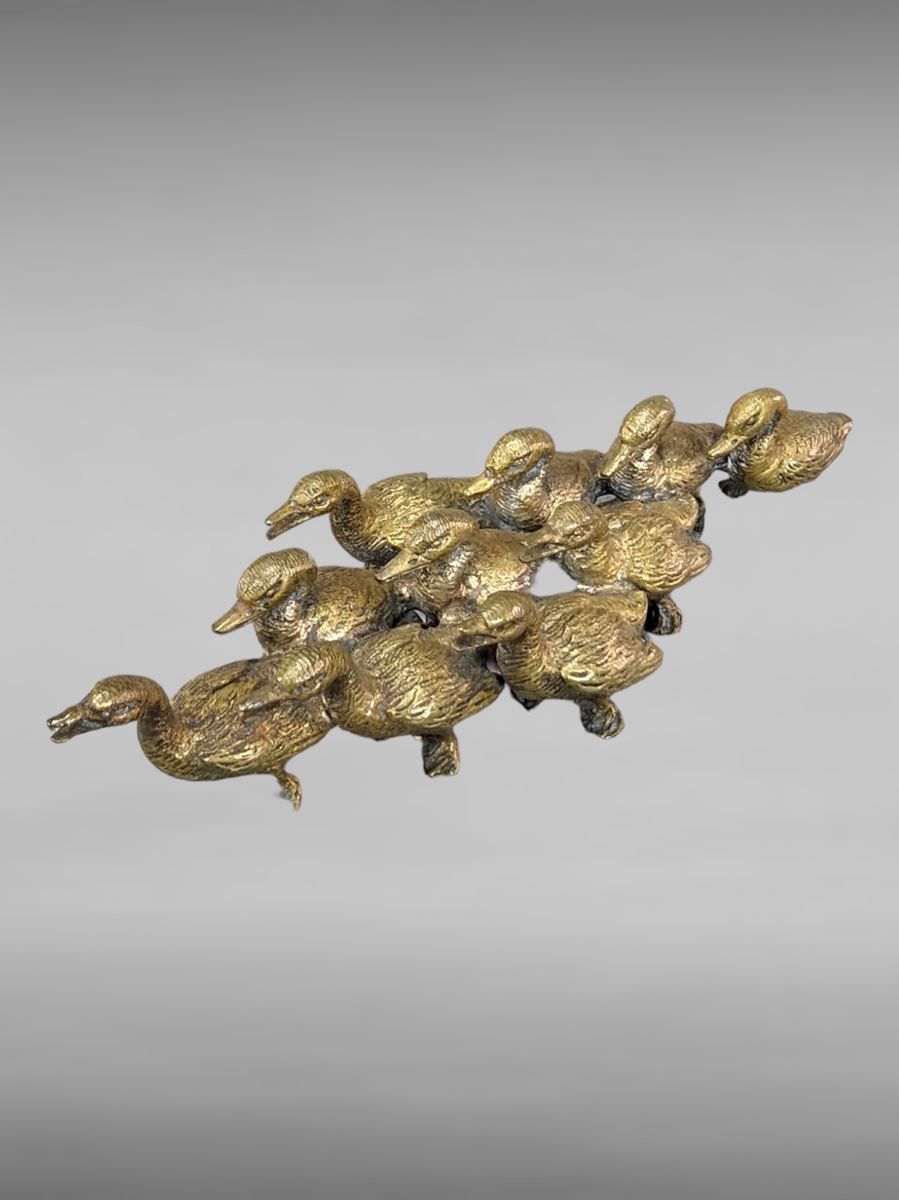 Null Bronze de Vienne vers 1900 - la famille des canards - 19cm x 3 cm