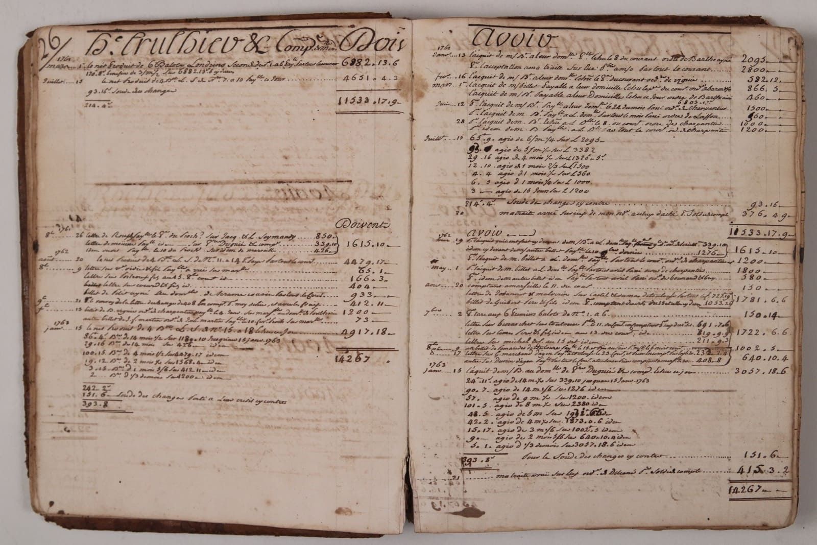 [DRAPS]. 来自利穆（奥德）的一位布商的财产清单。[约1758-1793年]。共203页的小册子，黄褐色巴沙尼（时期装订）。这本书列出了利穆的一个布商的债&hellip;
