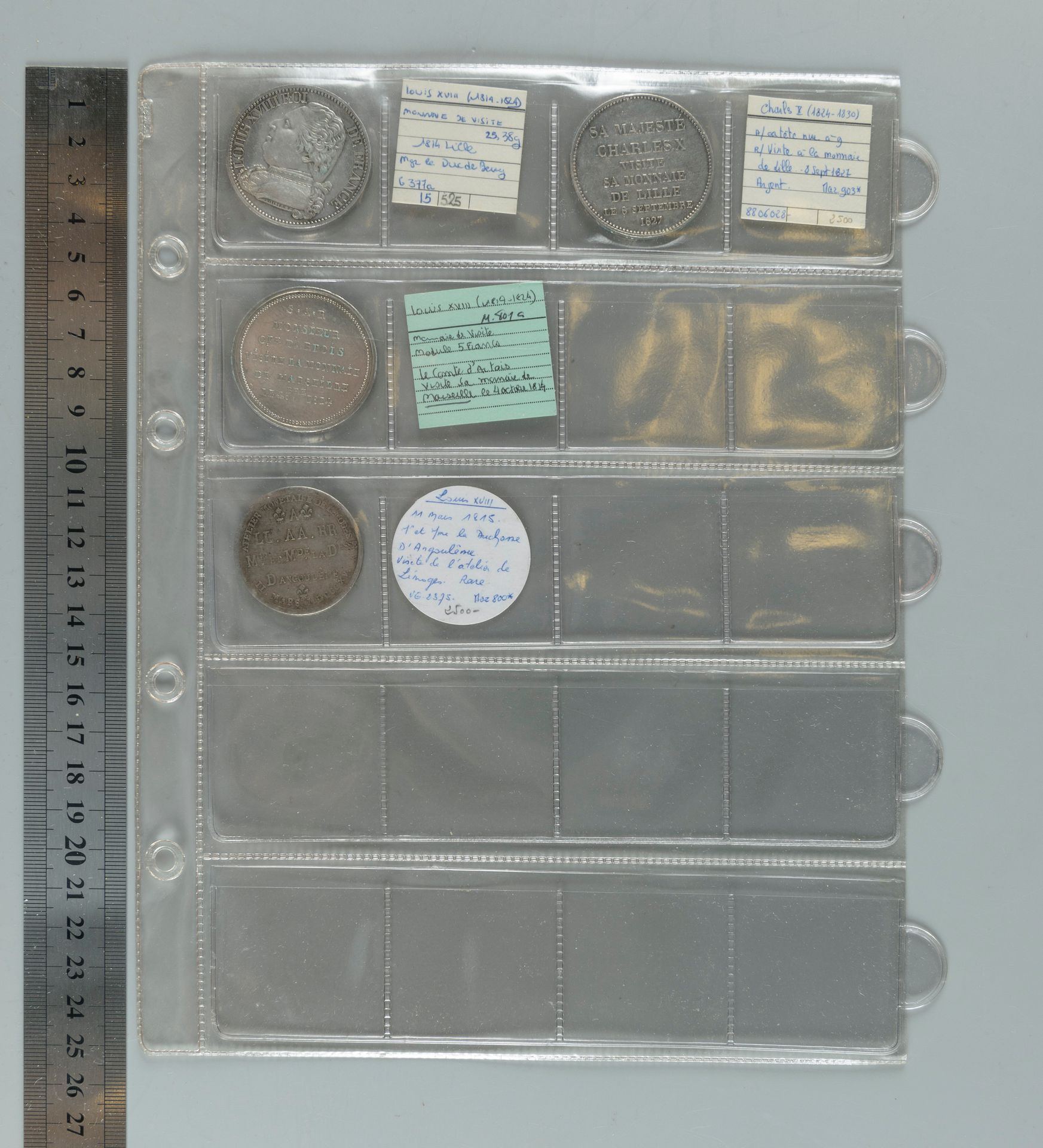 Null Coins Paris and Visits. Binder with 15 silver coins and medals