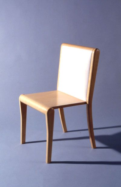 POUBEAU Thierry 浦伯-蒂埃里

Penelope

VIA计划：项目援助

年份：1995出版商：未知

原型

1把浅色木质和织物的椅子。

&hellip;