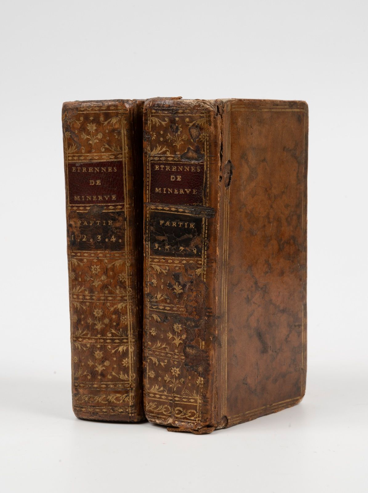 Null 几年来，在艺术家的帮助下。经济百科全书》或《现代亚历克西斯》。巴黎，德斯诺，1772年（一至四）和1777年（五至八）。8个部分，2卷24册，大理石花&hellip;