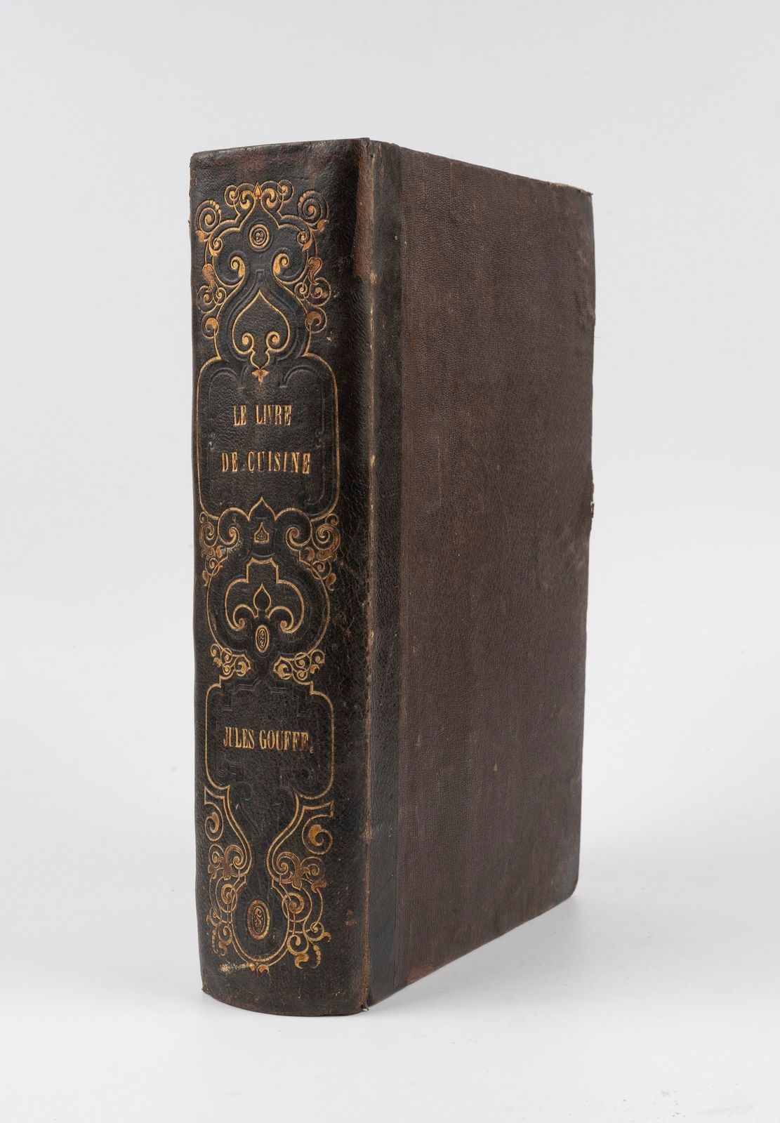 Null GOUFFÉ (Jules). Le Livre de cuisine [The Cookbook], Paris, Hachette, 1867. &hellip;