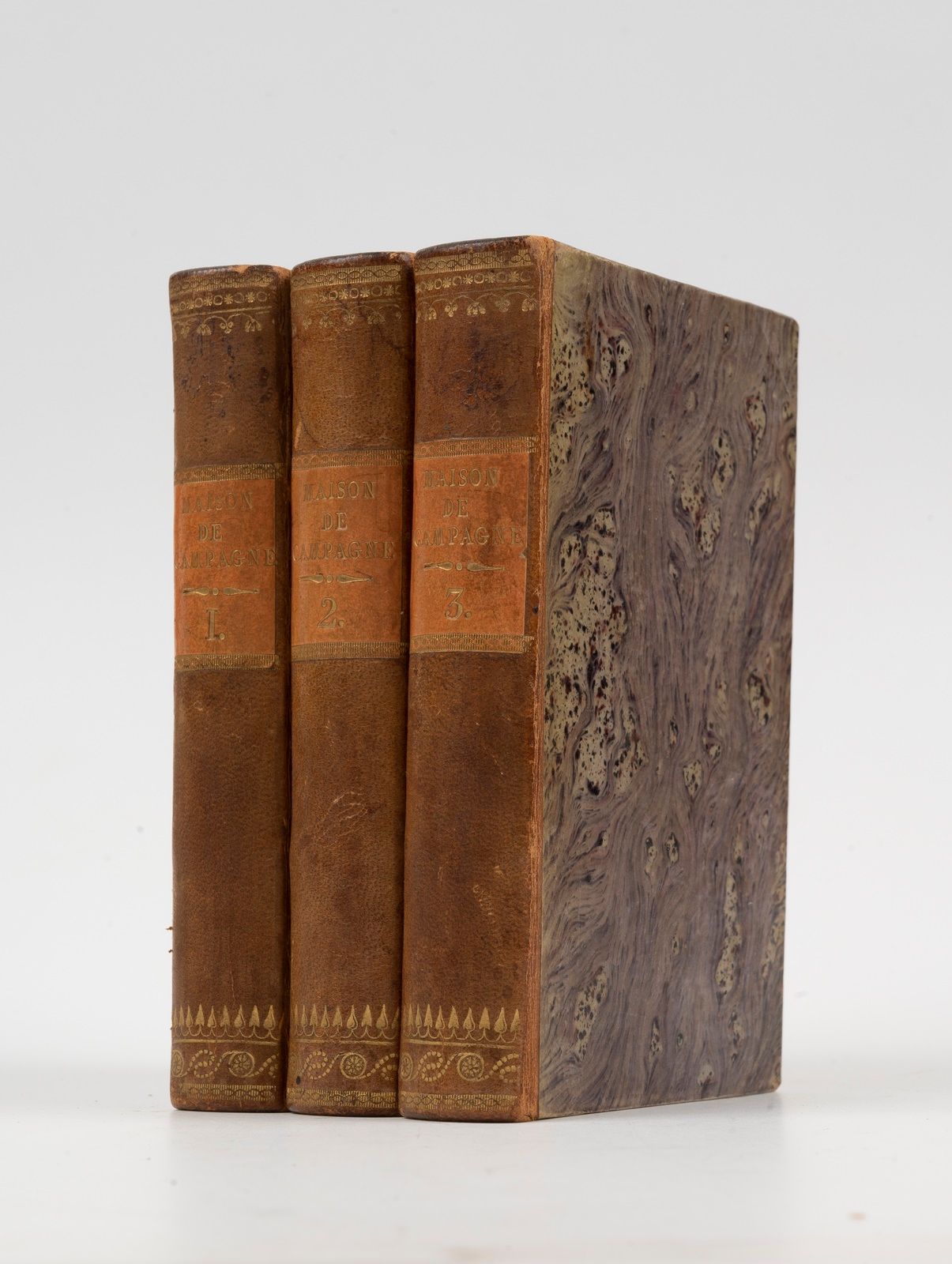 Null 阿丹森（Aglaé）。La Maison de campagne.巴黎奥多，1822年。3卷12册，半棕褐色基底，橙色标题页，光滑的书脊上有装饰。

&hellip;