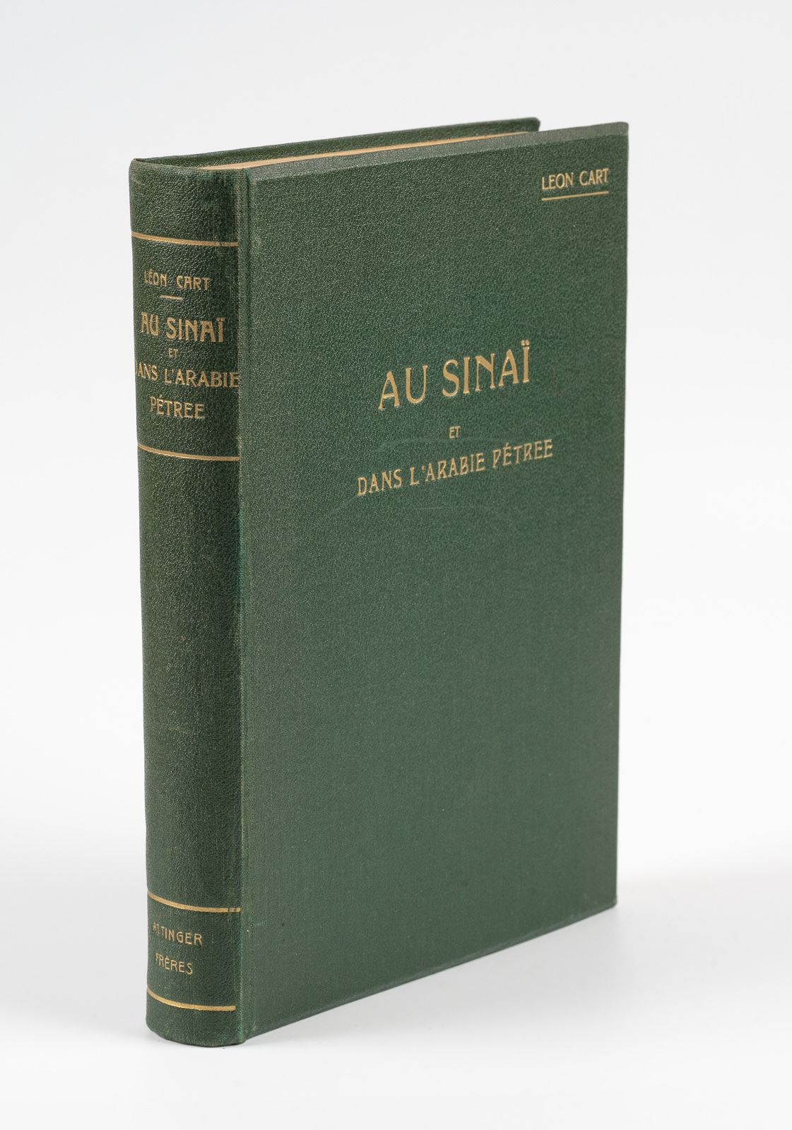 CART (Léon). 卡特（Léon）。
在西奈和佩特拉阿拉伯。 
纳沙泰尔，阿廷格，1915年。8开本，绿色珍珠岩，封面镀金标题，书脊光滑（装订）。
大量&hellip;