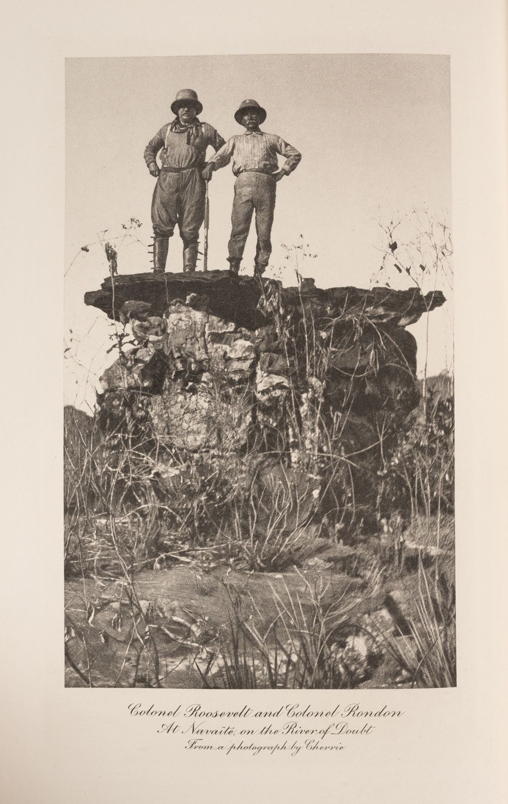 ROOSEVELT (Theodore). 罗塞夫（Theodore）。 
穿越巴西的荒野。 
纽约，查尔斯-斯克里布纳之子出版社，1914年。8开本，全棕布出&hellip;