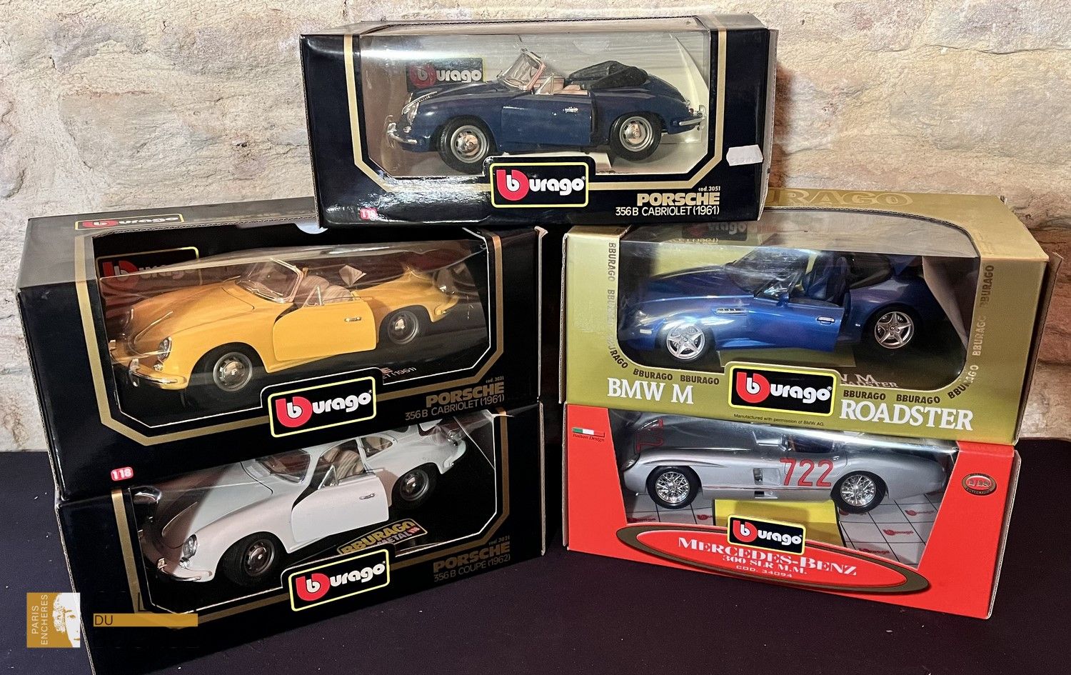 Null 1/18 BURAGO, Lot von 5 Fahrzeugen, darunter
2 x Porsche 356B Cabriolet 1961&hellip;