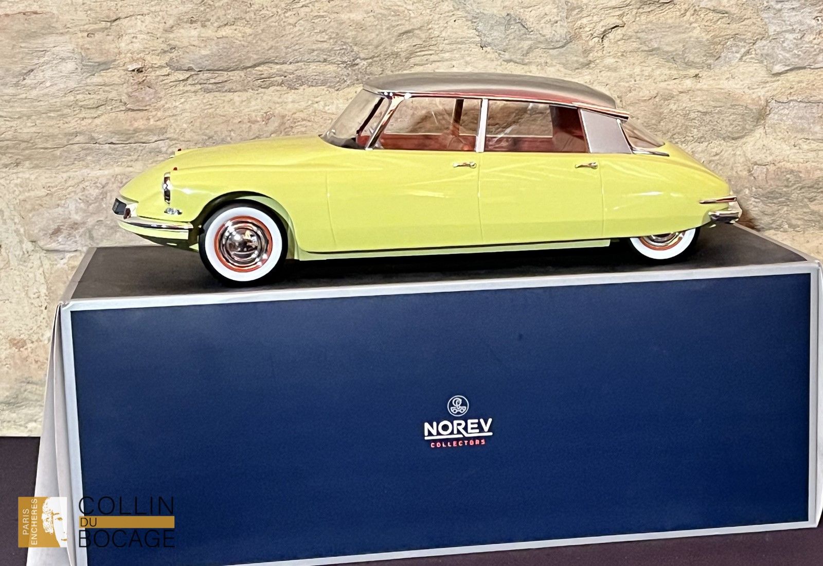 Null 1/12, NOREV, DS 19 Citroën Modell 1958 gelb jonquille und grau triennale me&hellip;