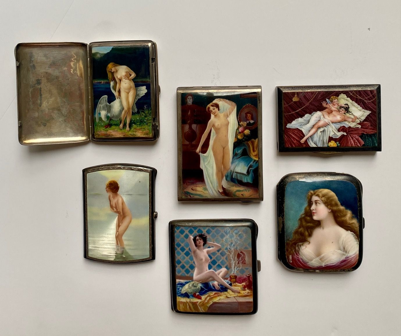 Null Rare set of six silver or silver plated cigarette cases with various erotic&hellip;