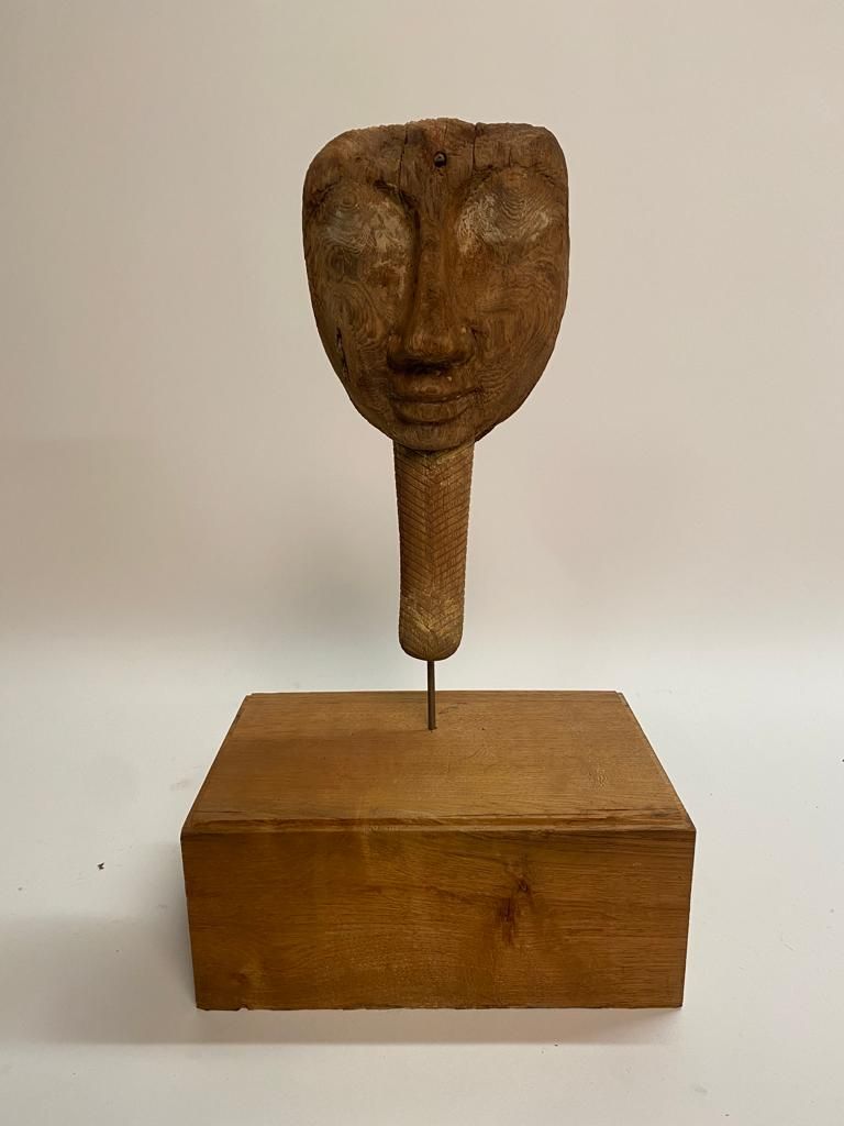 Null Masque "Visage" funéraire en bois
H : 25 cm