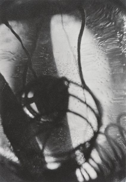 Raoul UBAC (1910-1985) Raoul UBAC (1910-1985)

Spirale, 1930-1934

Tirage argent&hellip;