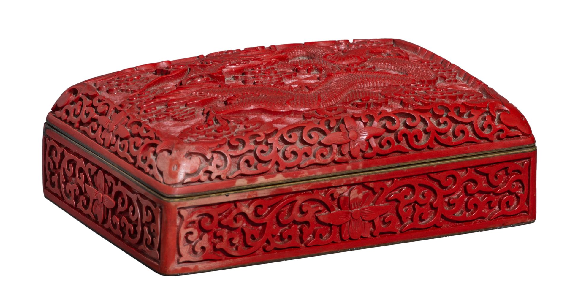 A Chinese carved cinnabar lacquer box and cover, 20thC, 10 x 15 cm A Chinese car&hellip;