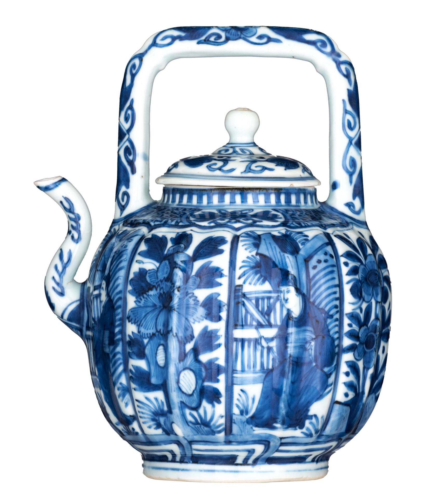 A Chinese blue and white Kraak wine pot, Total H 21 cm A Chinese blue and white &hellip;