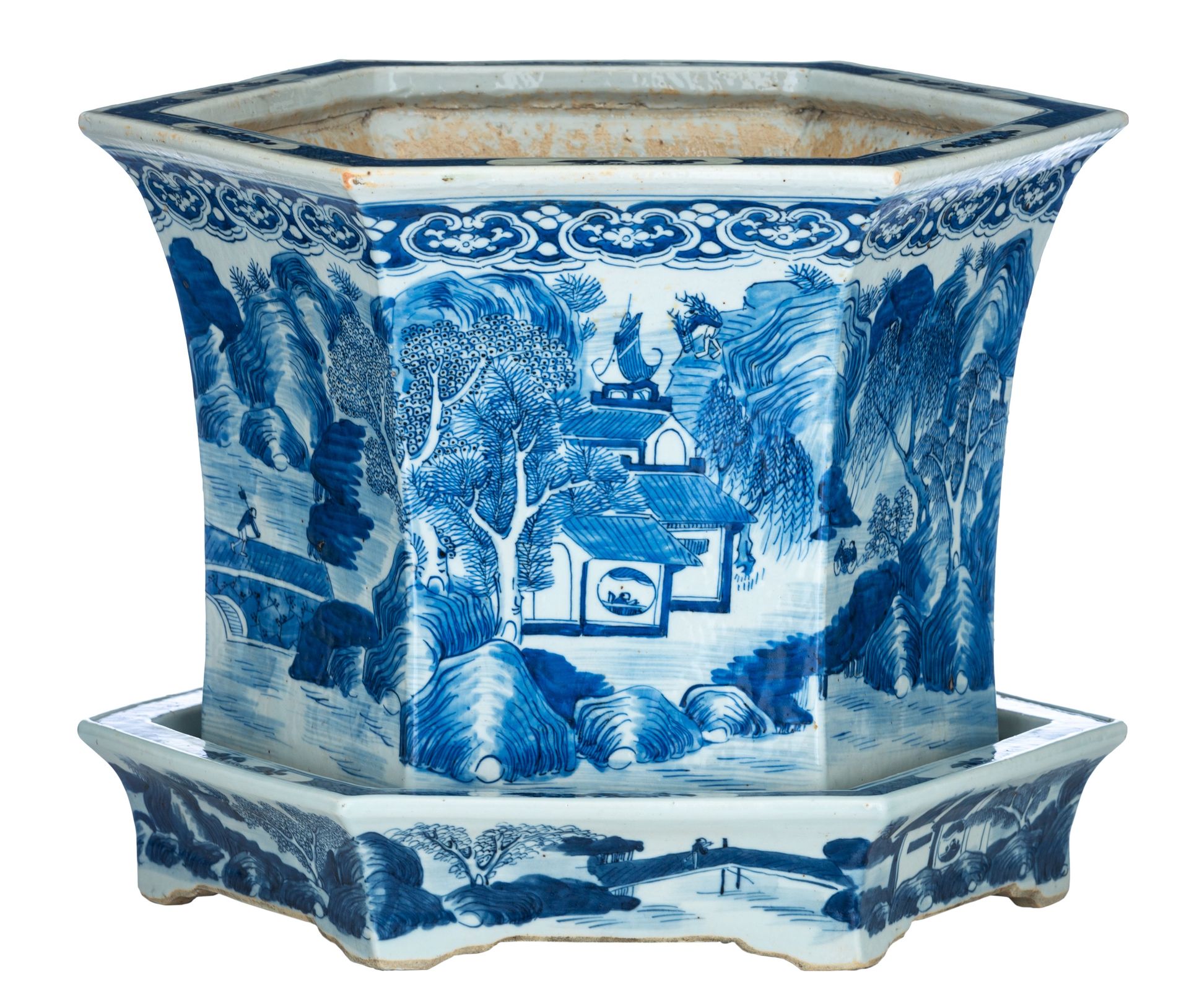 A Chinese blue and white hexagonal jardinière and matching tray, 19thC, Total H &hellip;