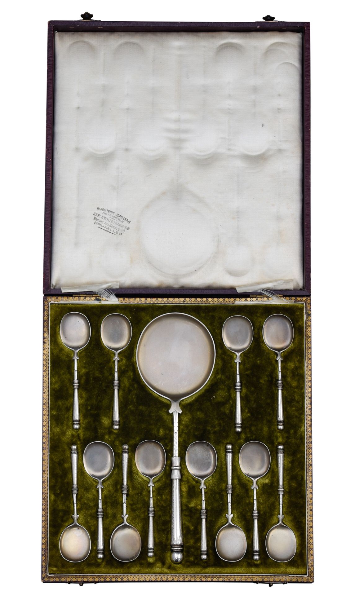 A 12-piece silver set of apostle spoons, Wolfers freres, 800/1000, (ca 1892 - 19&hellip;