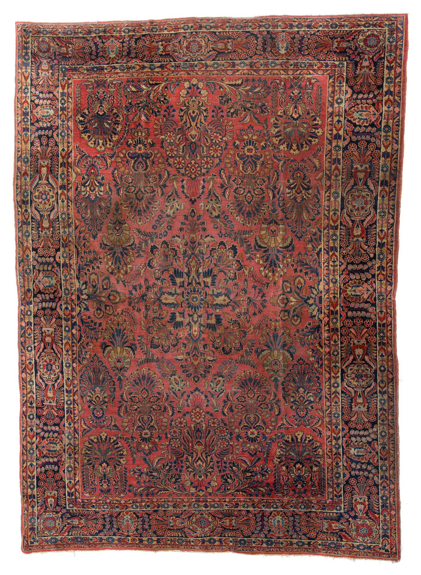 A large Sarouk rug, 1920's, 270 x 366 cm 一张大型萨鲁克地毯，1920年代，270 x 366厘米
