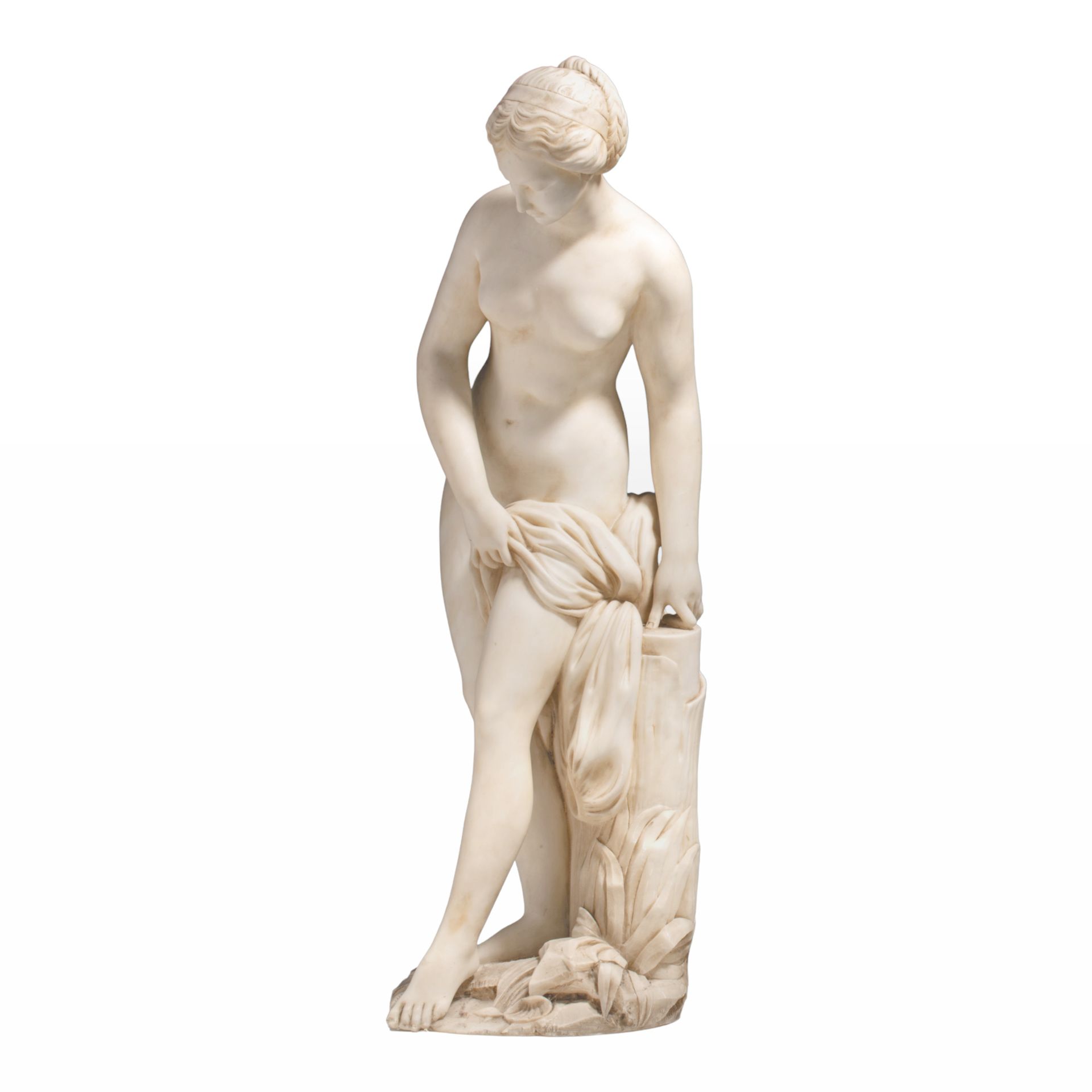 A Carrara marble sculpture of the bathing Venus, H 79 cm Skulptur der badenden V&hellip;