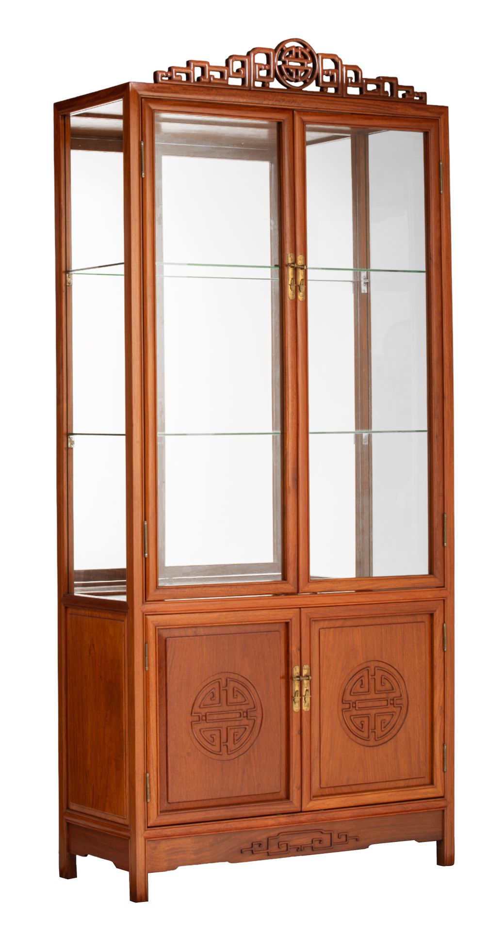 A South-Chinese hardwood display cabinet, 20thC, H 183,5 - W 82,5 cm Vitrine en &hellip;