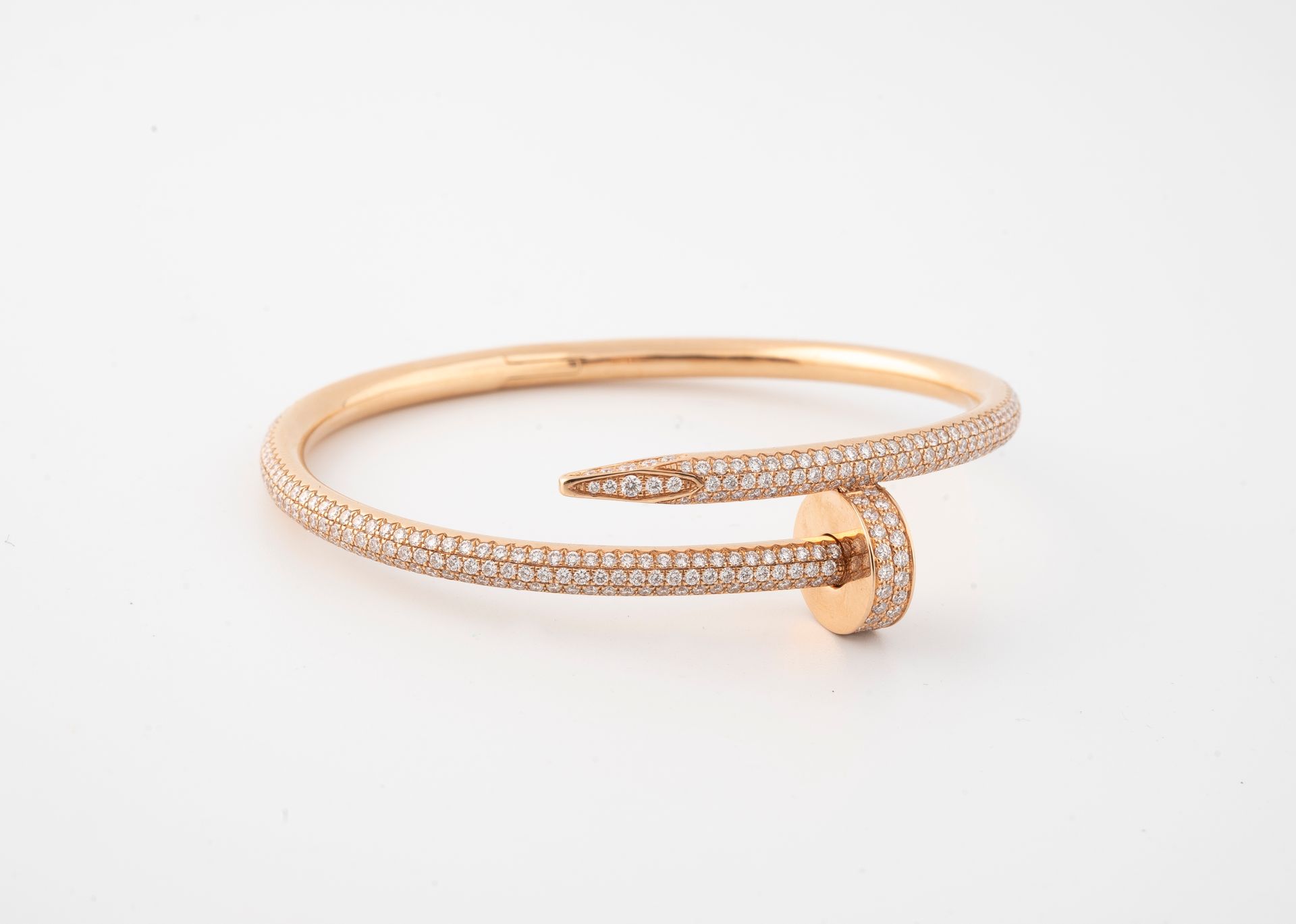 Null CARTIER

Juste un clou bracelet, Classic in pink gold 750°/°° set with diam&hellip;