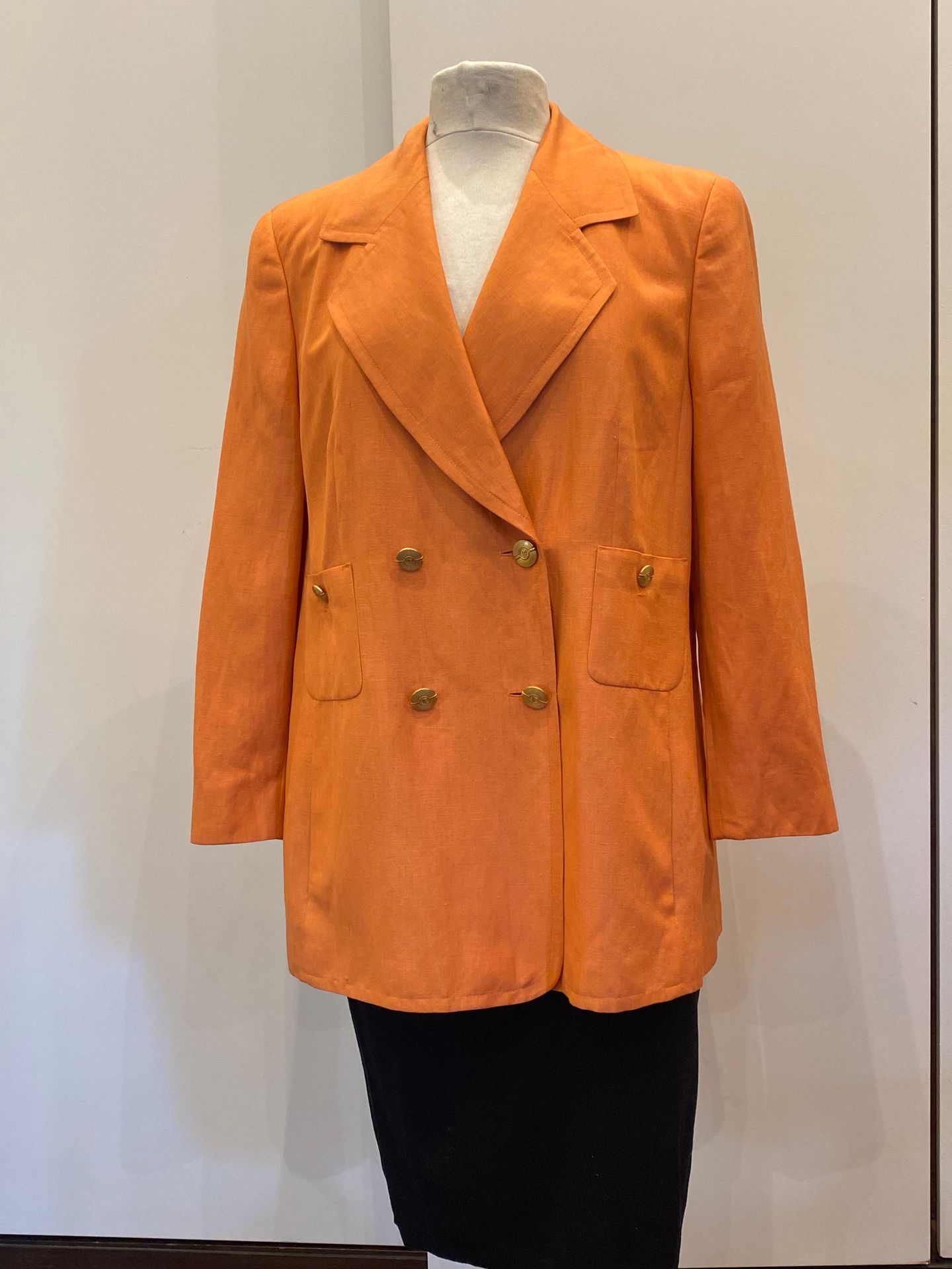 Null LOUIS FERAUD, veste en laine et lin orange, taille 46
