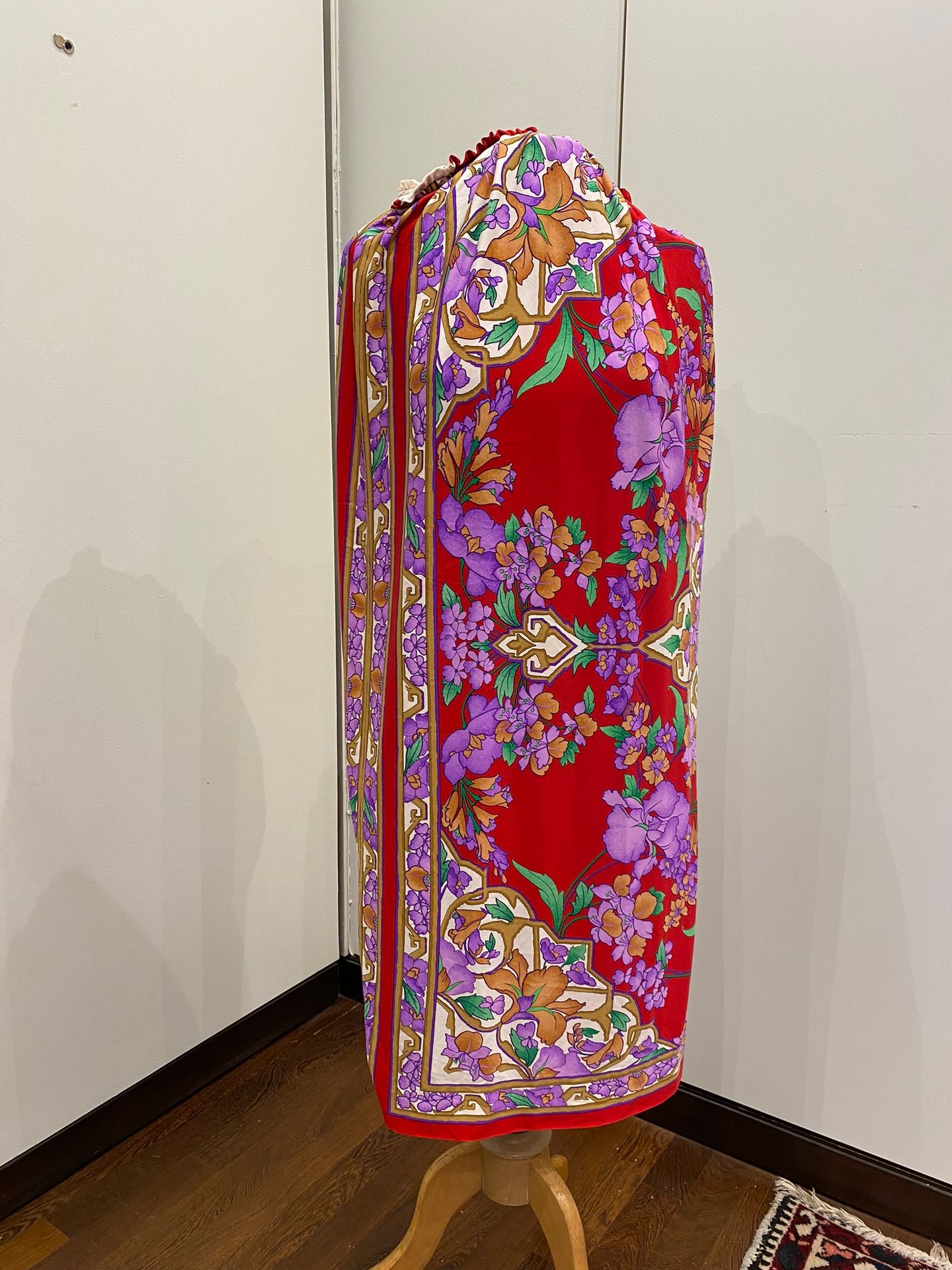 Null LEONARD，长裙

尺寸40

(长110厘米)