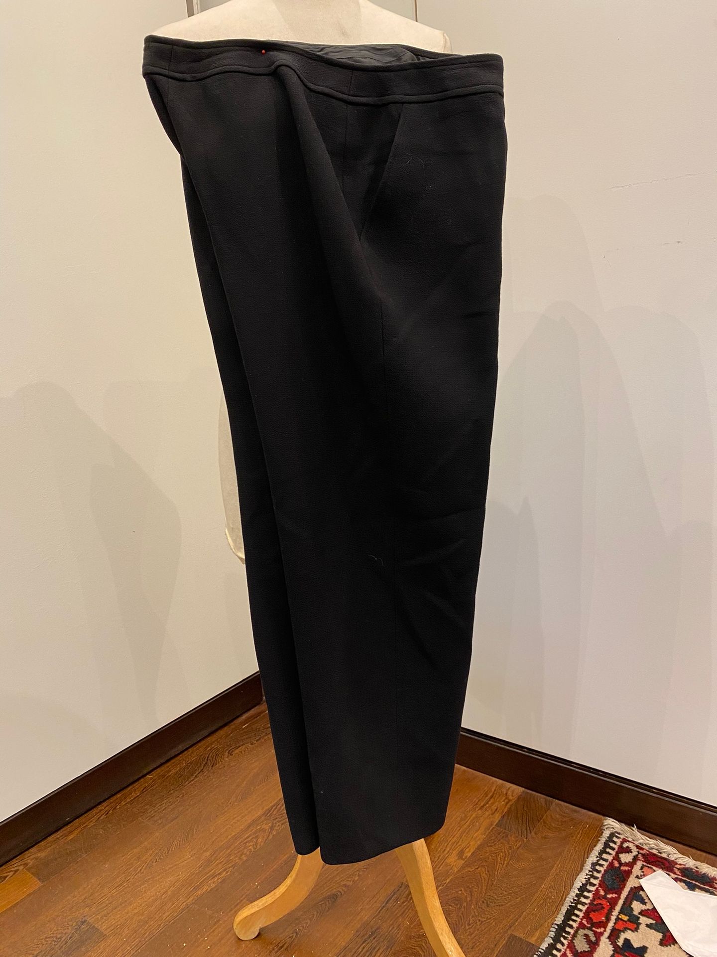 Null CHANEL BOUTIQUE

 wool pants for women

Size 44