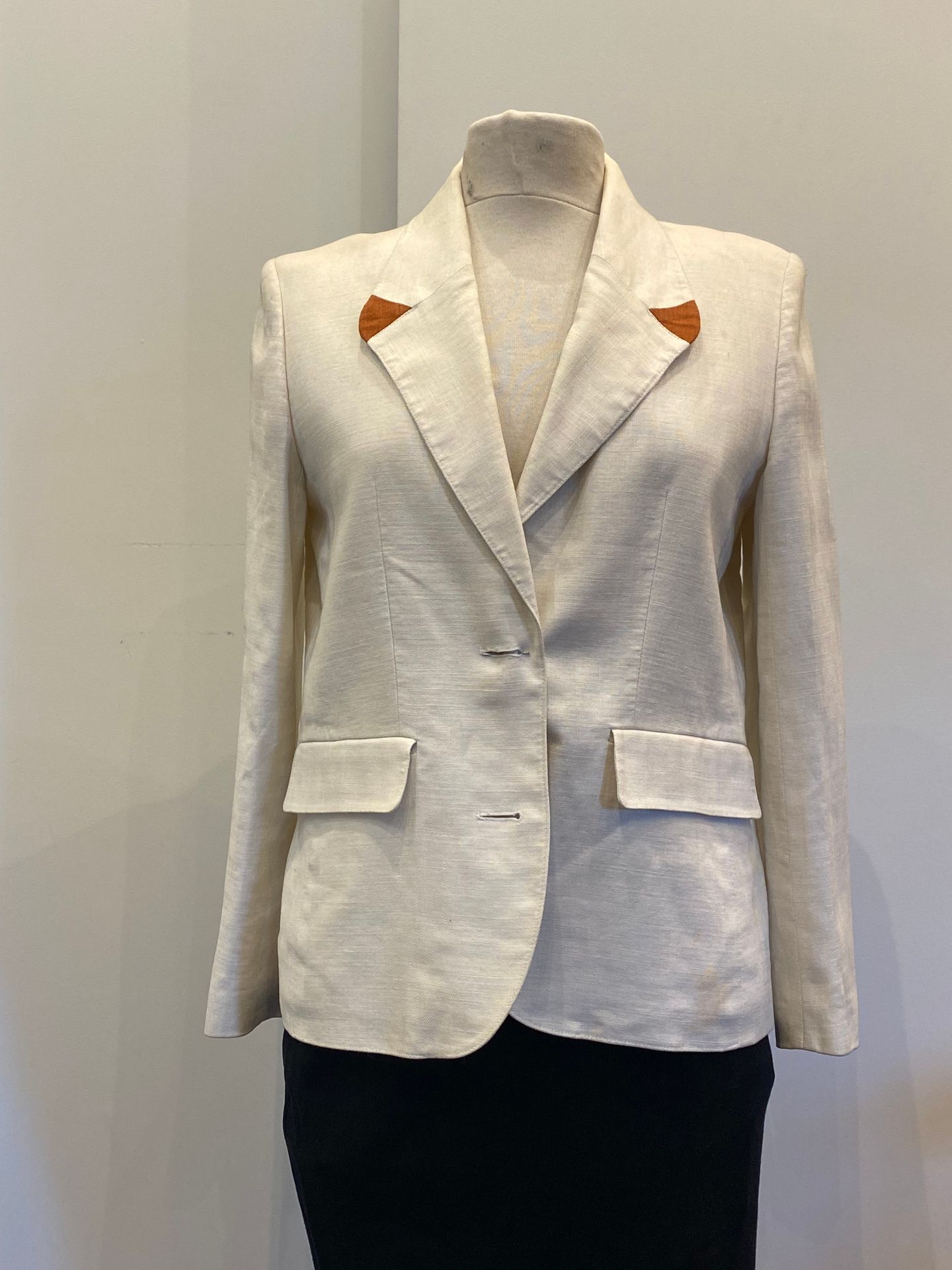 Null HERMES, beige linen jacket size 44 (missing buttons)