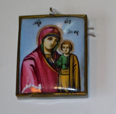 Null Médaillon double face émail sur cuivre représentant la Vierge de Kazan avec&hellip;