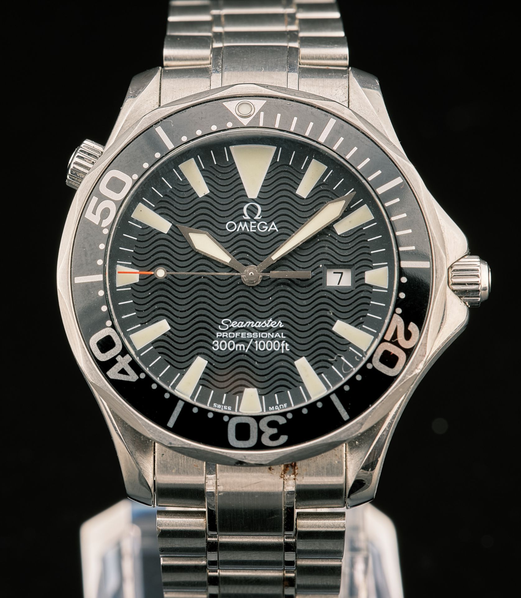Null OMEGA

Seamaster SM300

Reloj deportivo de acero con movimiento de cuarzo.
&hellip;