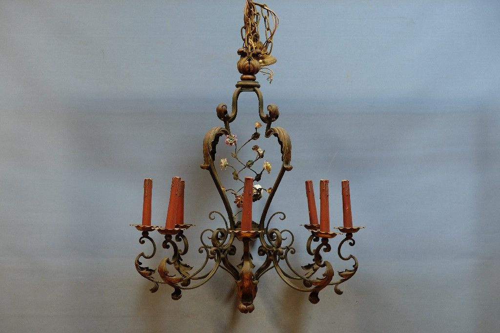 Null Wrought iron chandelier with flowers decoration, circa 1950 (8 lights) (H: &hellip;