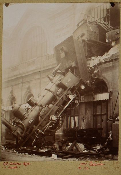 Null Photographe non identifié 

L'accident du train express n°56 Paris-Granvill&hellip;