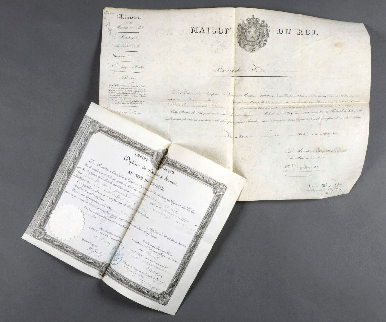 Null BREVETS.

Brevet de pension de la Maison du roi (1828) ; brevet de bachelie&hellip;