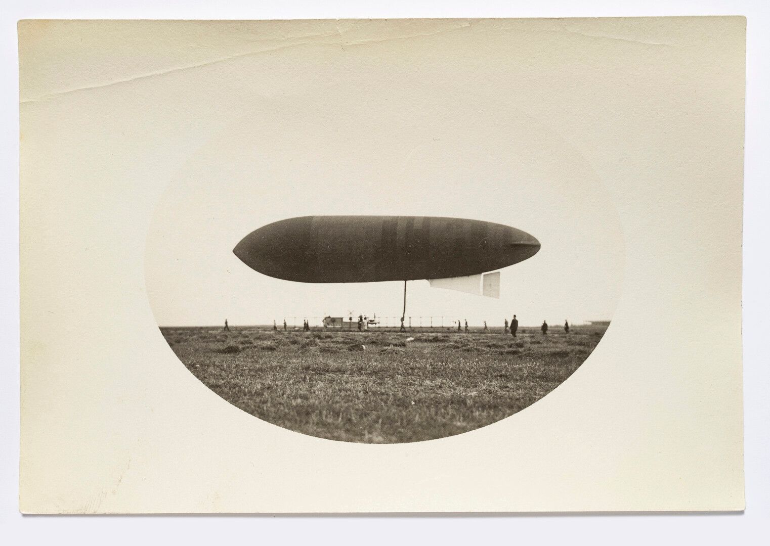 Null Lucien LOTH (1885-1978)


Five views of airships


Second Aviation Week in &hellip;