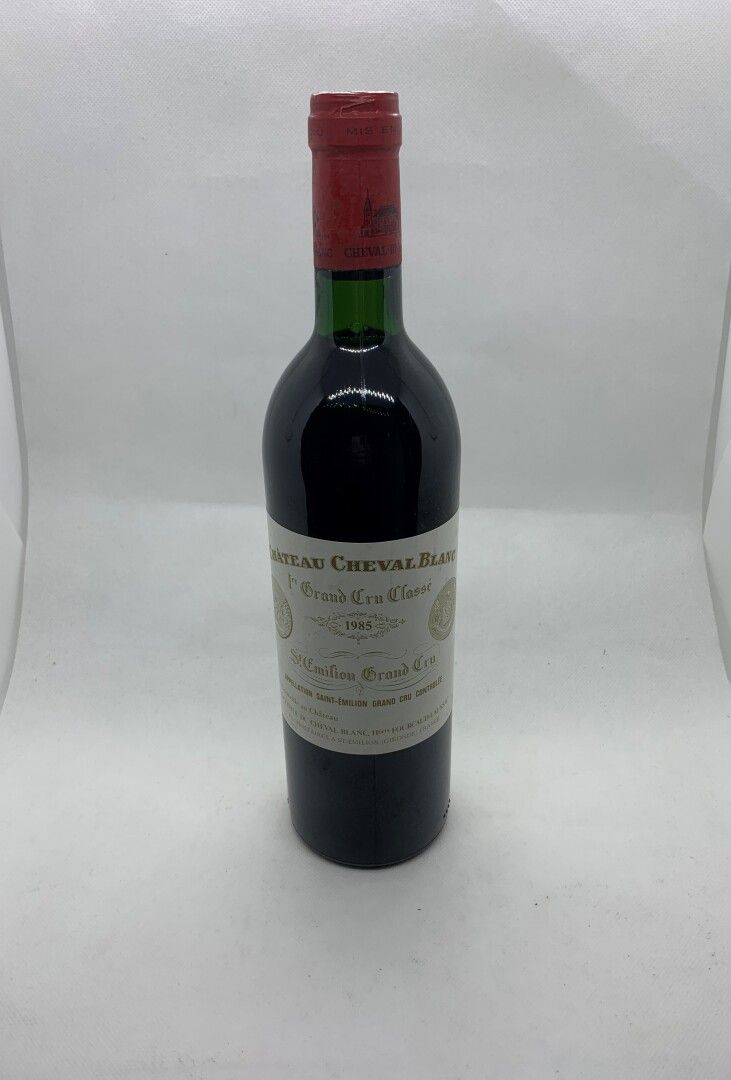 Null 1 bouteille de Château CHEVAL BLANC 1er Grand Cru Classé, Saint-Emilion Gra&hellip;