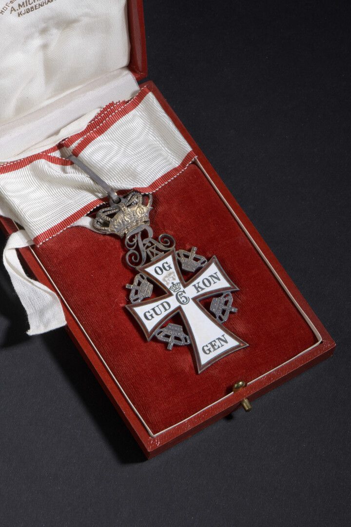 Null DANEMARK - Ordre du Dannebrog, croix de chevalier de première classe en arg&hellip;
