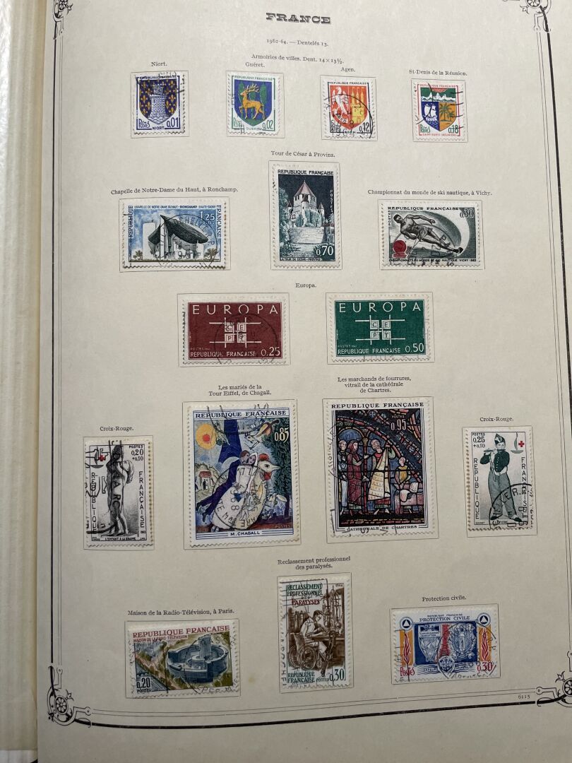 Null Collezione di francobolli francesi e stranieri (album e blocco)