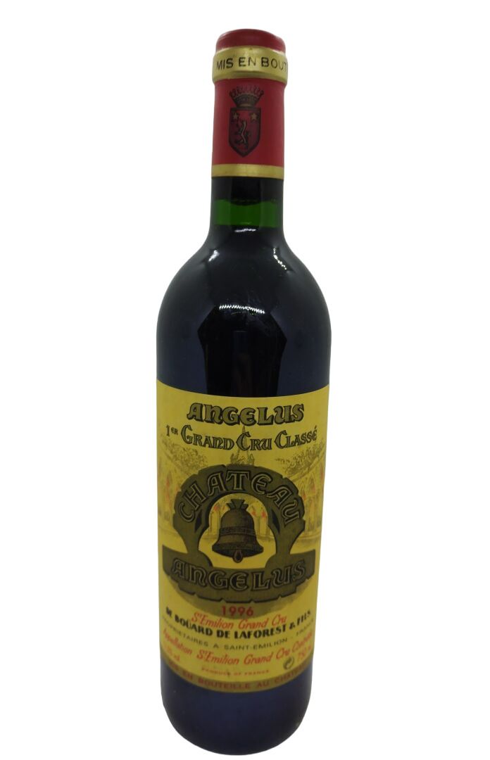 Null 1 bottle Château ANGELUS 1er Grand Cru Classé Saint Emilion Grand Cru 1996