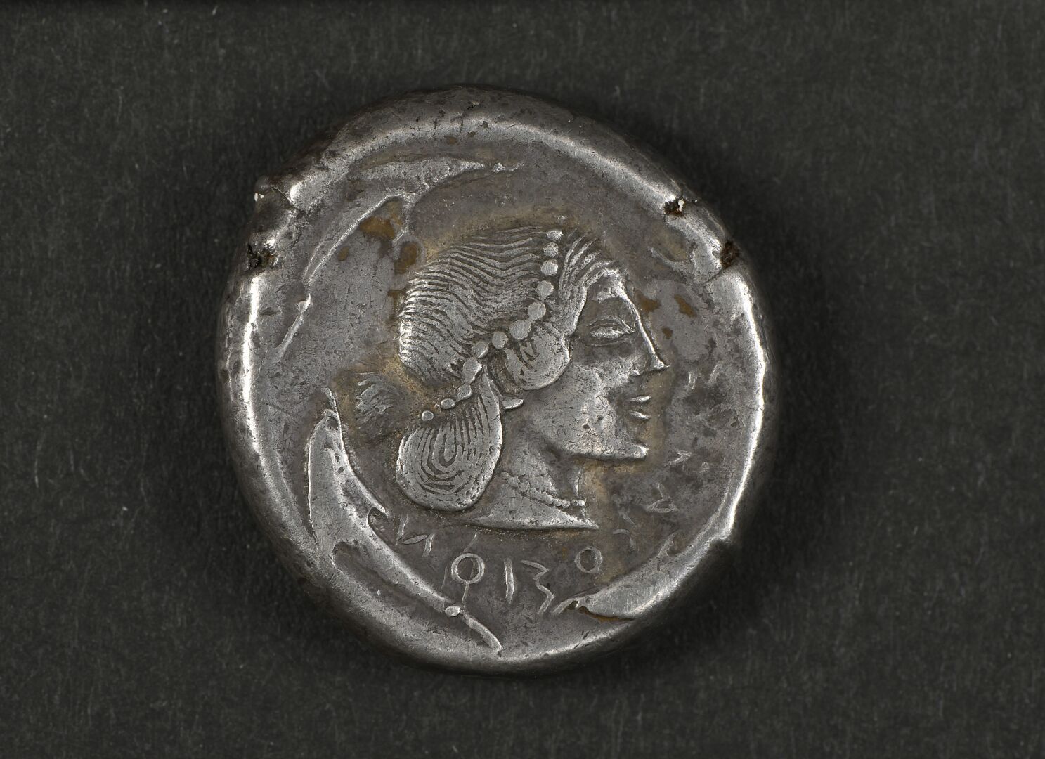 Null 西西里岛 - 锡拉库扎。
四角形硬币（17,14克 - Boehringer 175）。
来自Bourgey拍卖会第2号，有其标签和口袋。
TTB