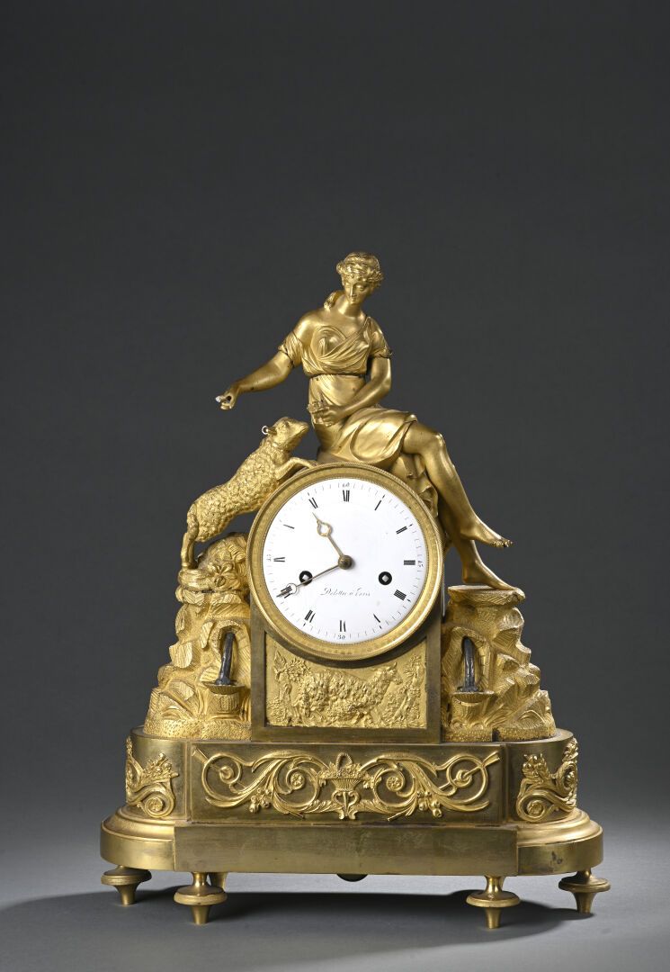Null Reloj de sobremesa de bronce dorado y cincelado con el tema de una pastora &hellip;